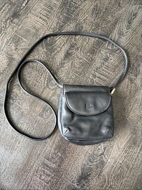 Koltov Small Black Leather Crossbody Bag